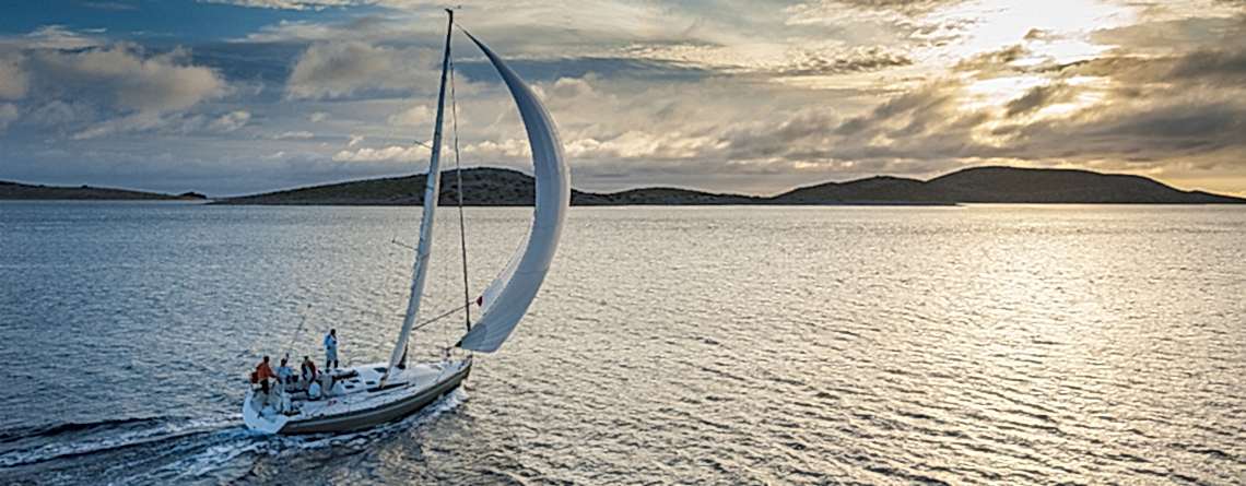 yelkenli-egitimi-tur-marin